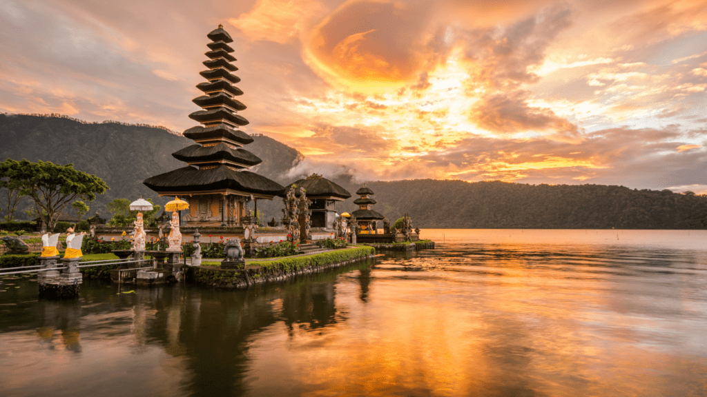Dive into Romance: Bali, Indonesia – Your Ultimate Honeymooner's Paradise! Discover exotic landscapes, therapeutic spas, and unforgettable moments. Book now!